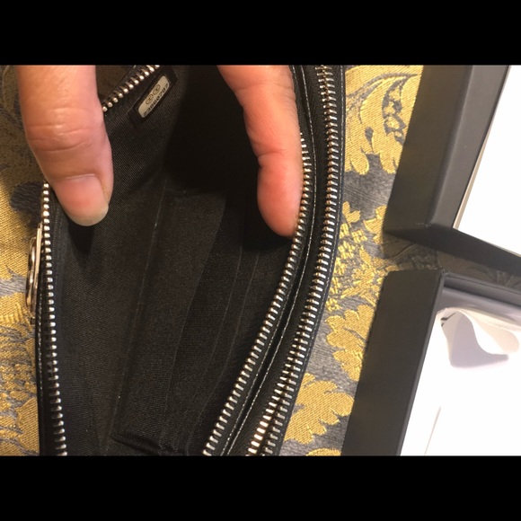 CHANEL WALLET ON CHAIN - Picture 8 of 10